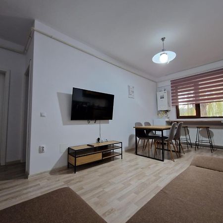 Cozy Apartment - Palas Яш Екстериор снимка