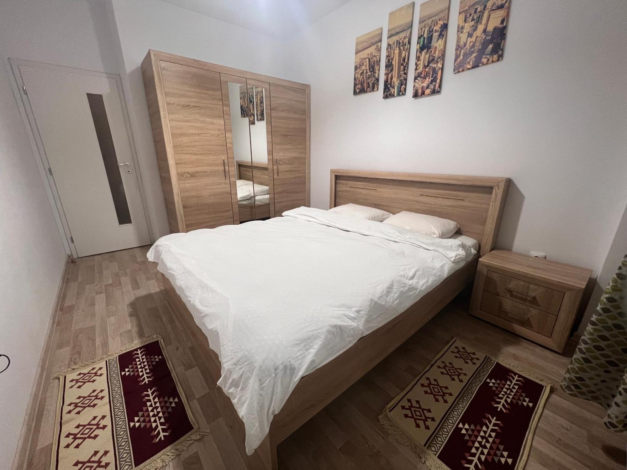 Cozy Apartment - Palas Яш Стая снимка