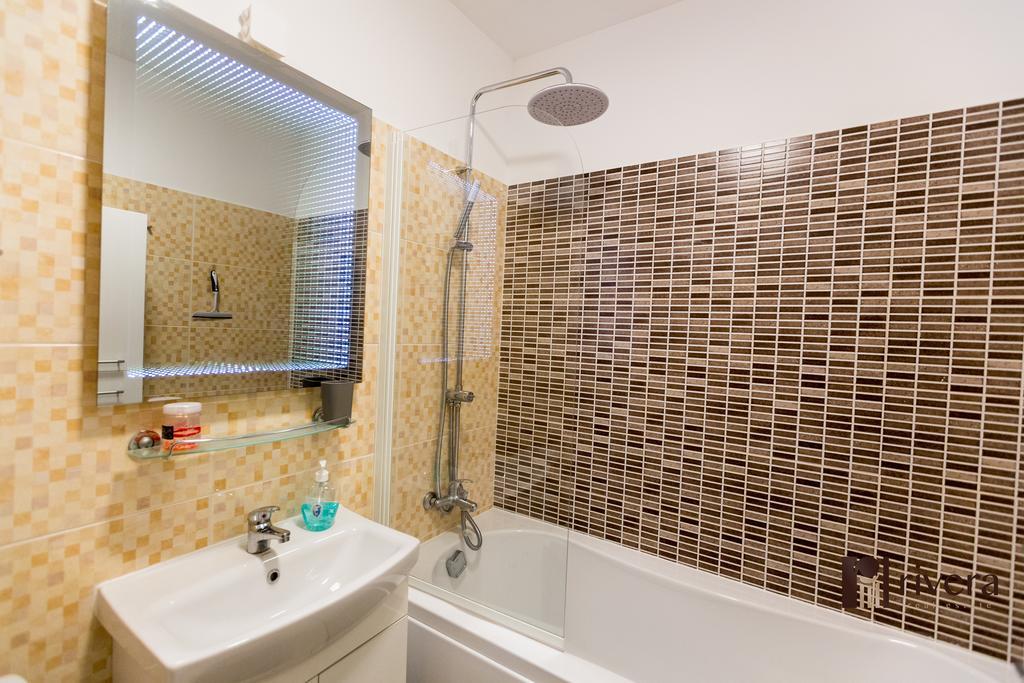 Cozy Apartment - Palas Яш Екстериор снимка