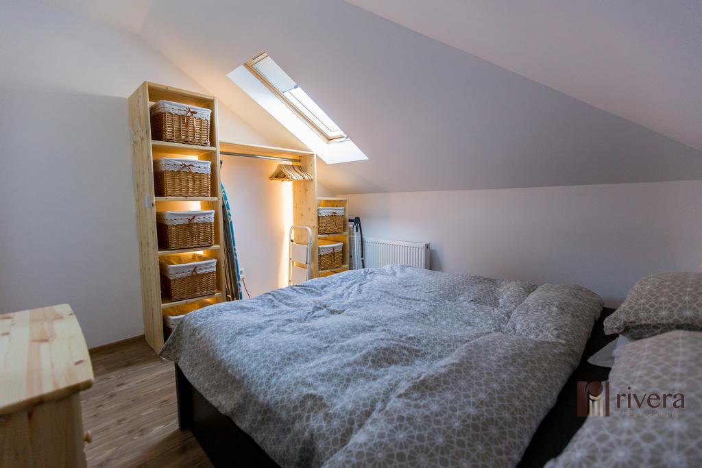 Cozy Apartment - Palas Яш Екстериор снимка